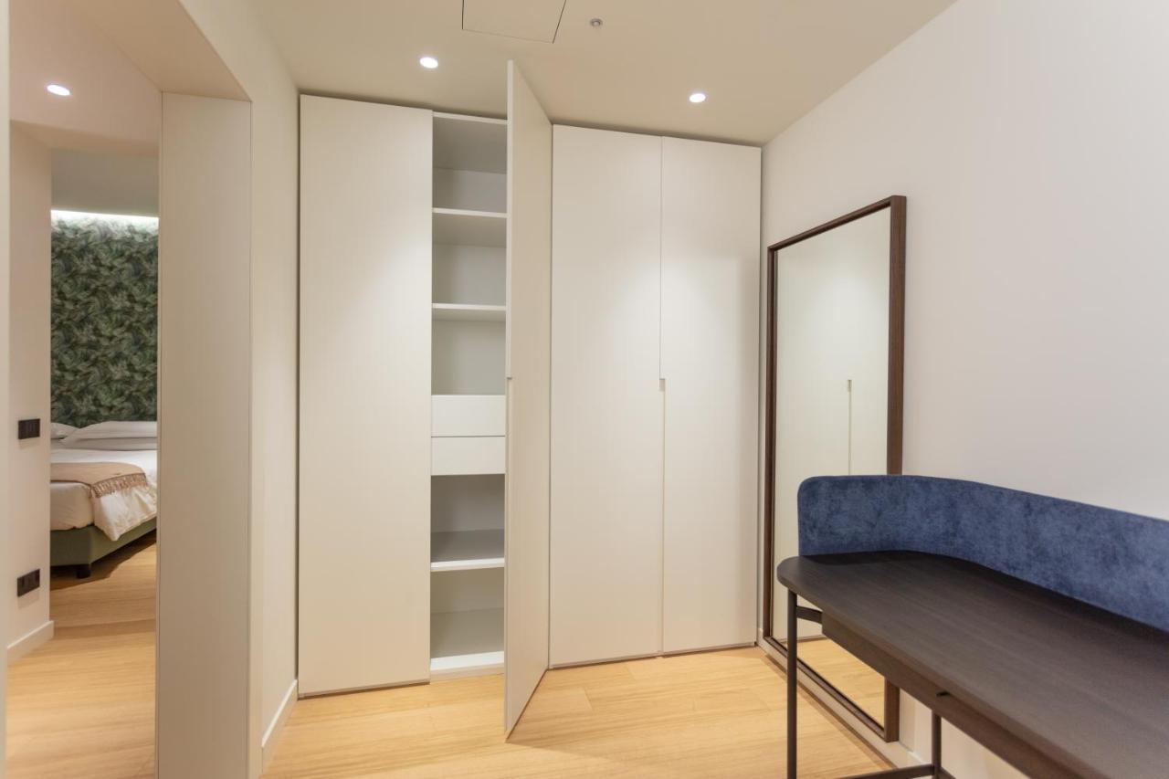 Sant'Ambrogio Apartments, Reception H24 Milano Exteriör bild